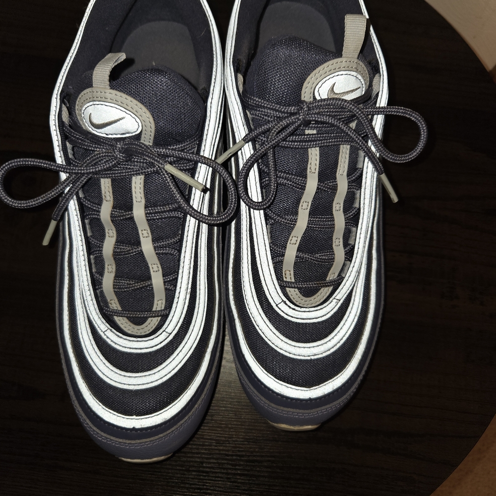 Nike Black and White Sneakers